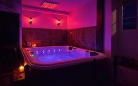 Appartement Spa - Jacuzzi privatif - Fer Rêver 63